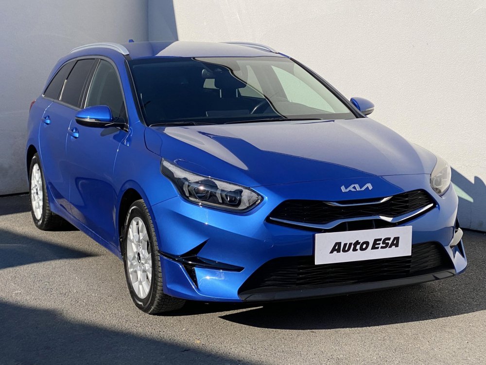 Kia Ceed, SW 1.5 T-GDi TOP, TOP, navi, kombi,