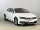 VW Passat, 2.0 TDIR-Line , Automat, Serv.kniha,,