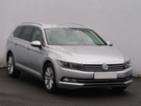 VW Passat, 2.0 TDIHighline , Serv.kniha, Kůže,,