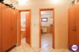 Kom. obchd. prostory 230 m2, OV