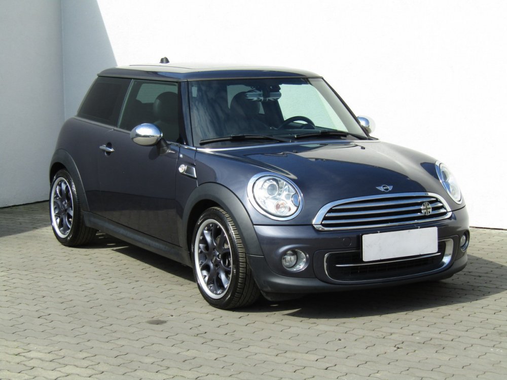 Mini Cooper, 1.6 i, Výhřev sed, hatchback, benzín