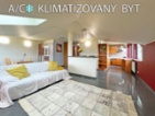 Prodej podkrovního bytu 2+kk 86 m2 s možností úpravy až na 4+kk, A/C, Horoměřice