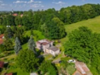 Prostorný dvougenerační rodinný dům se dvěma garážemi a velkou zahradou – Jeseník nad Odrou.
