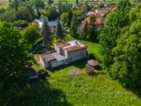 Prostorný dvougenerační rodinný dům se dvěma garážemi a velkou zahradou – Jeseník nad Odrou.