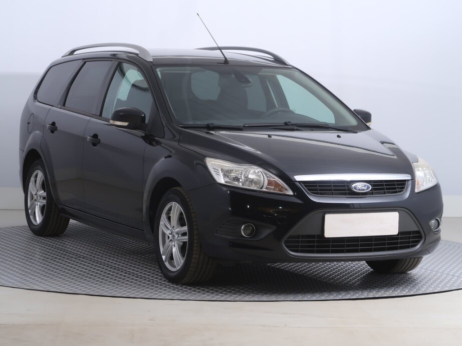 Ford Focus, 1.6 16V, nová STK, Klima,, Combi,
