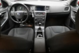 Volvo V60, 1,6 D2 84 kW Manuál Kinetic, kombi,