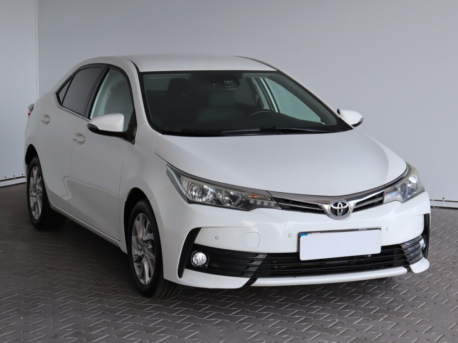 Toyota Corolla, 1.6 ValvematicStyle , Automat, ČR