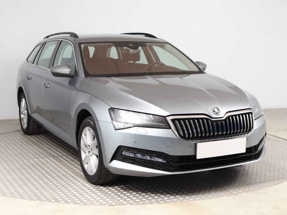 Skoda Superb, 2.0 TSI,, Combi, Benzín