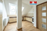 Pronájem bytu 3+1, 76 m², Čečovice