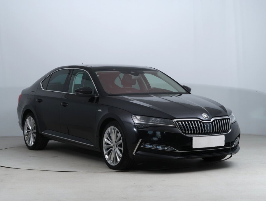 Skoda Superb, 2.0 TSILaurin&Klement ,,
