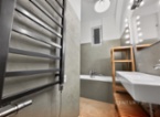 Vzdušný byt 3+1 po rekonstrukci, 105 m2, Podskalská, Praha 2
