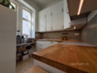 Vzdušný byt 3+1 po rekonstrukci, 105 m2, Podskalská, Praha 2