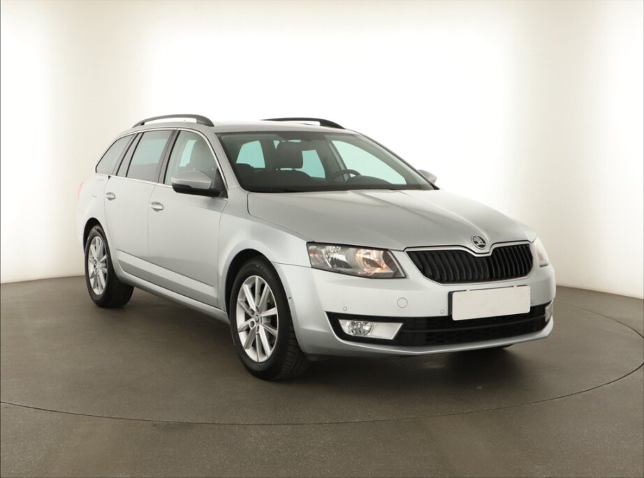 Skoda Octavia, 1.6 TDI, Automat, Navi, Klima,,