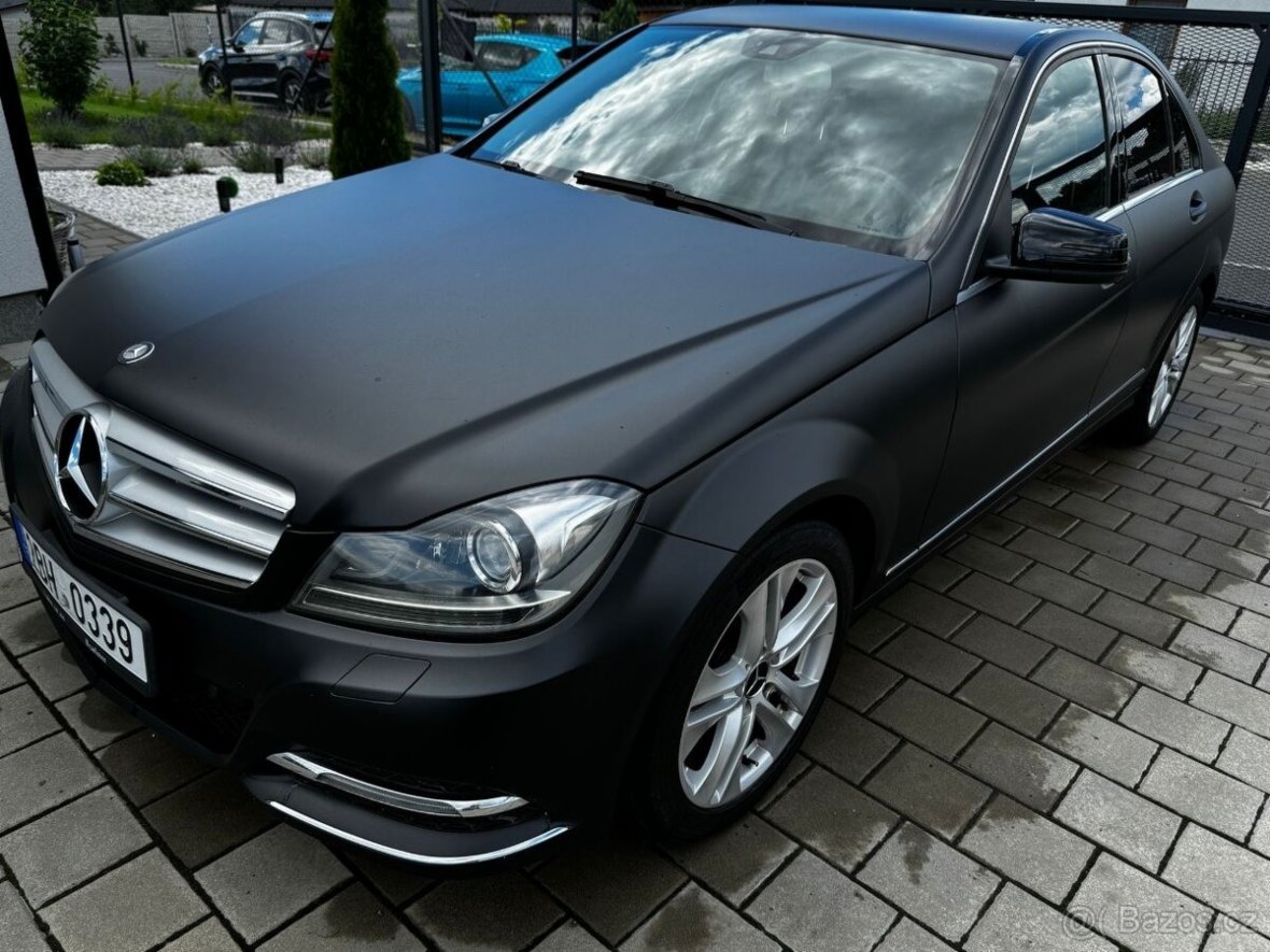 Mercedes-Benz Třídy C 1,6 W204 C 180 BlueEFFICIENCY