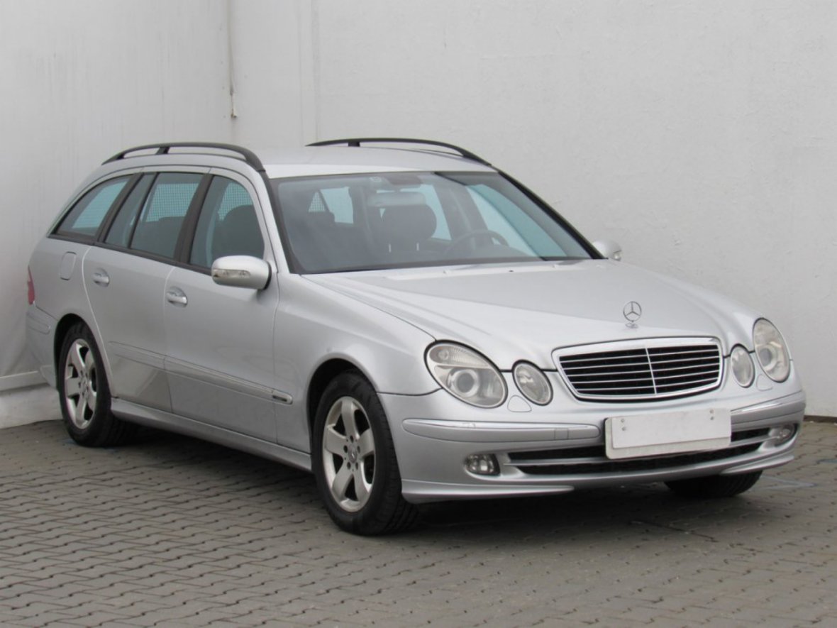 Mercedes-Benz Třída E, 4Mat 3.0 Cdi, AT, xenon,
