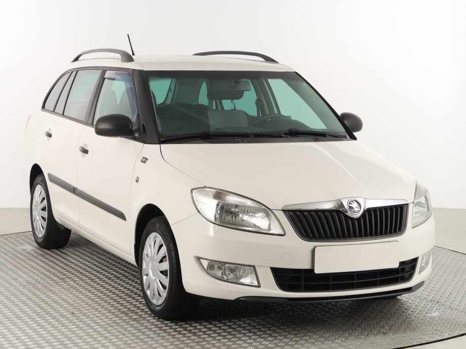 Skoda Fabia, 1.2 TSI, Klima, Vyhř. sedaček, Combi,