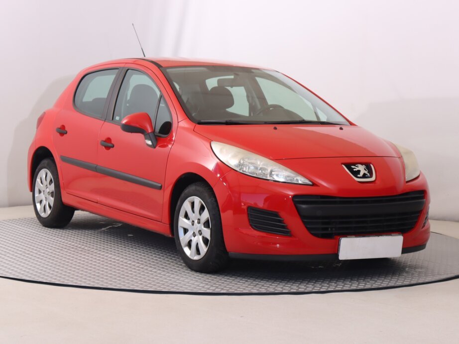 Peugeot 207, 1.4, ČR,2.maj, Serv.kniha,, Hatchback