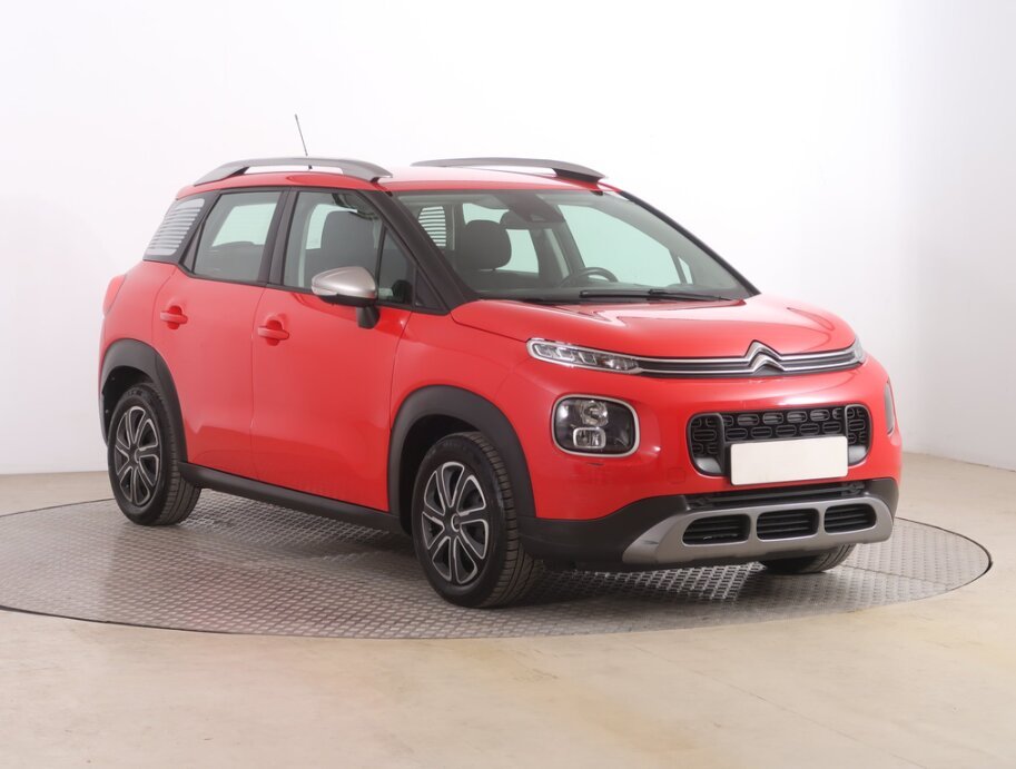 Citroen C3 Aircross, 1.2 PureTechShine , ČR,1.maj,