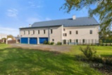 Prodej víceúčelového domu s rozlehlým pozemkem ve Vilsnicích, Děčín