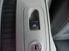 Volkswagen New Beetle, 1.6 i, výhřev sed,