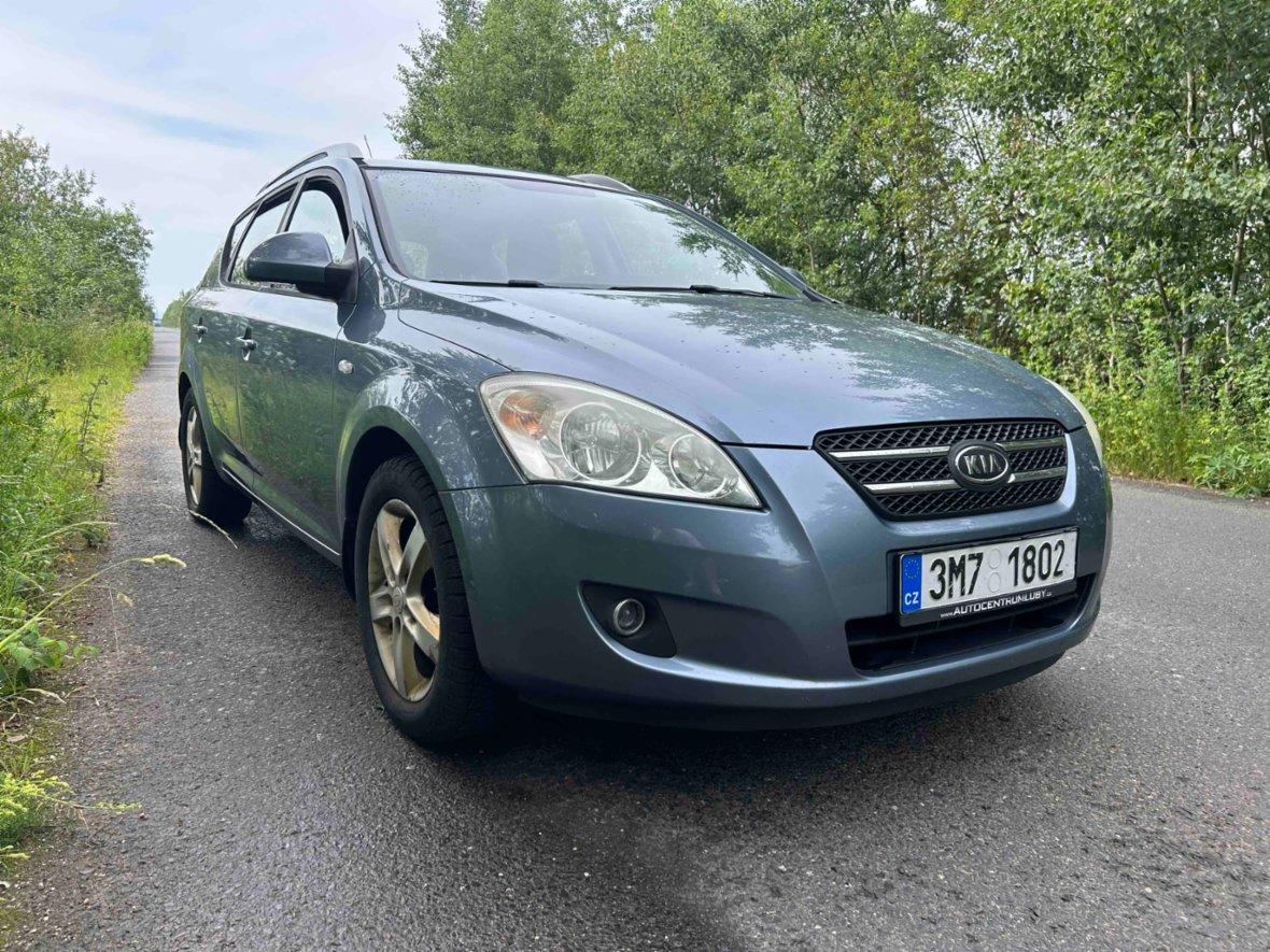 Nabízím  KIA CEE"D, benzín 1,6