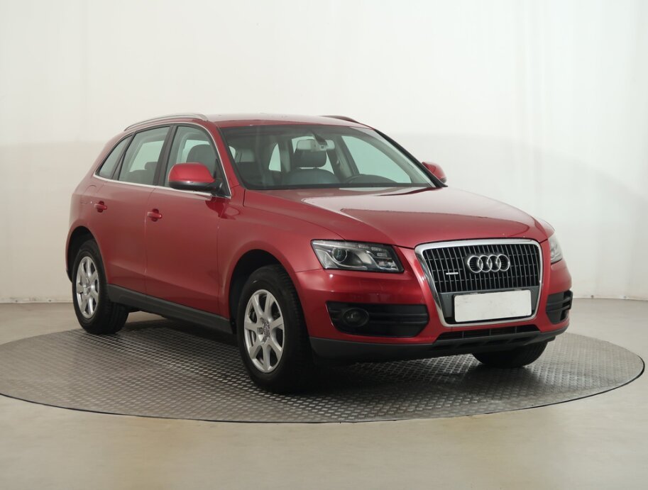 Audi Q5, 2.0 TDI, 4X4, Automat, ČR,2.maj,, SUV,