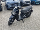 Peugeot Tweet 125, skútr