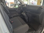 Opel Vivaro, COMBI L 2.2 180k AT8 - 9 míst, MPV,