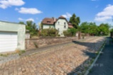 Prvorepubliková vila na pozemku 723 m2 ve Vysočanech