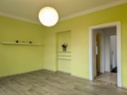 Prvorepubliková vila na pozemku 723 m2 ve Vysočanech