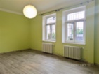 Prvorepubliková vila na pozemku 723 m2 ve Vysočanech