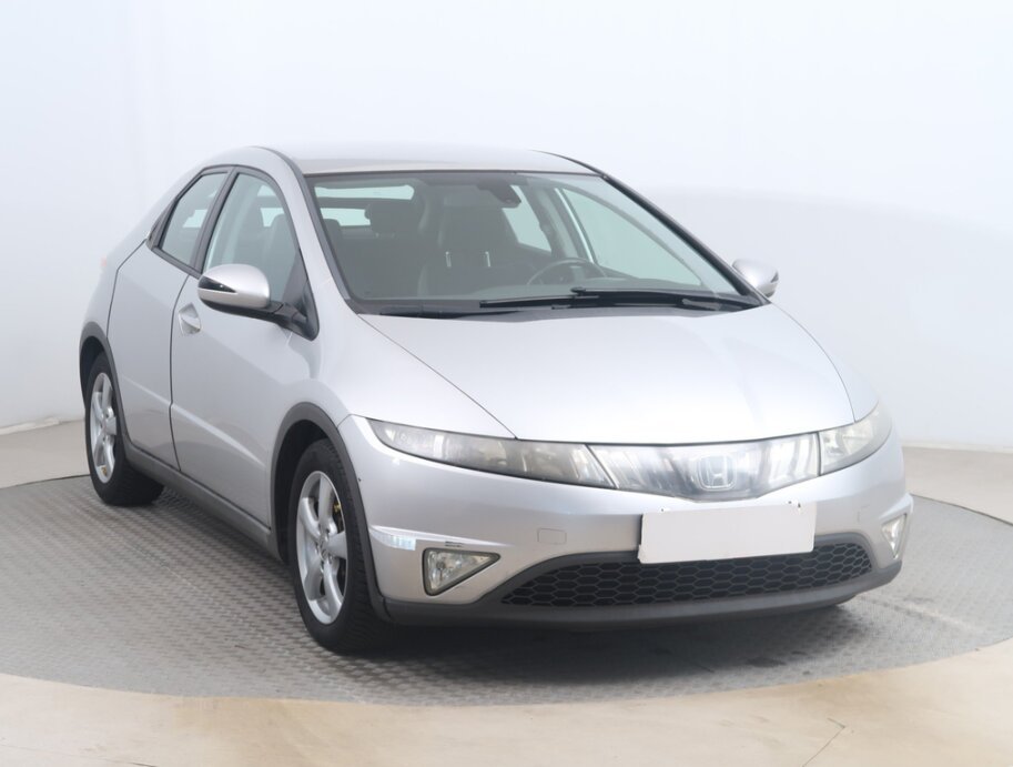 Honda Civic, 1.8 i, po STK, Klima, zamluveno,
