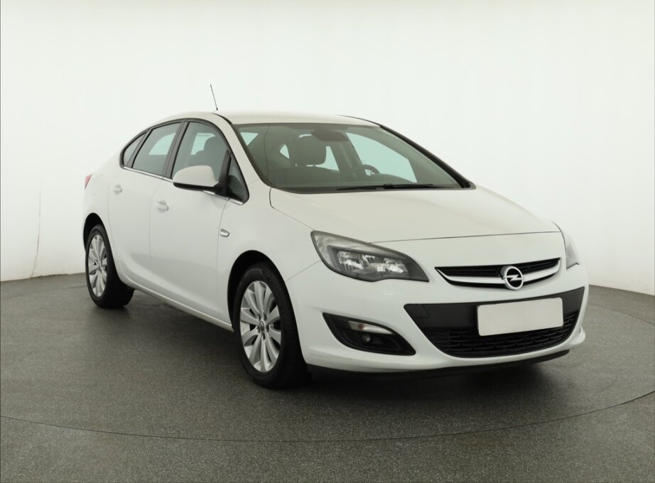 Opel Astra, 1.4 T, ČR,1.maj, Serv.kniha, Klima,,