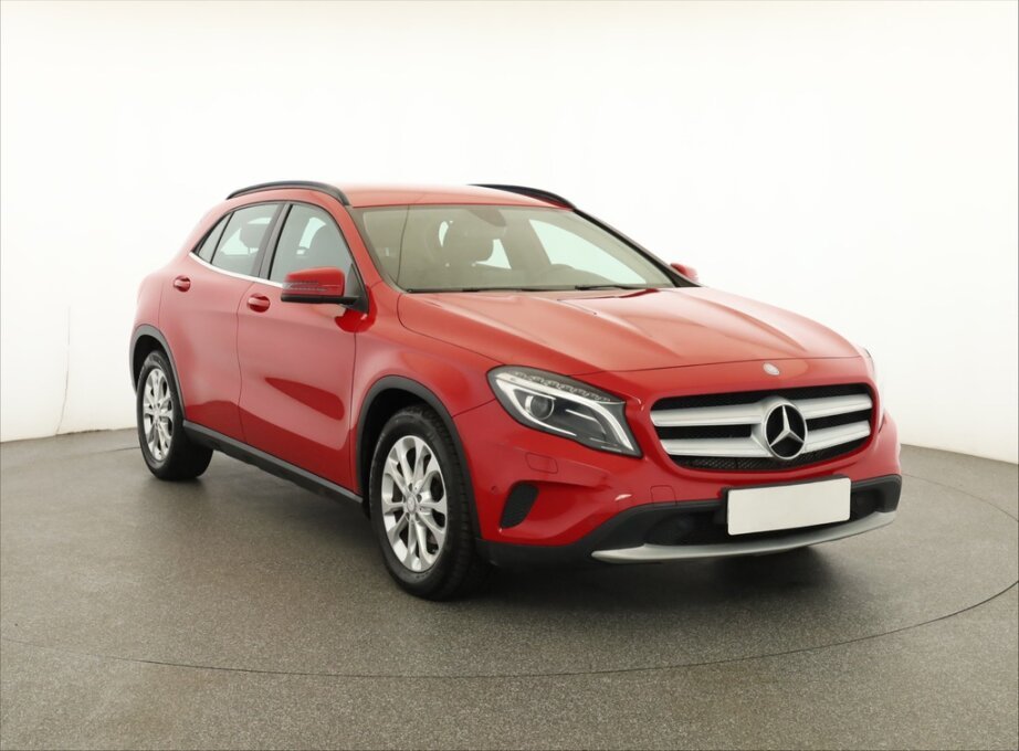 Mercedes Třída GLA, GLA 200 d 4MATIC, 4X4, Automat