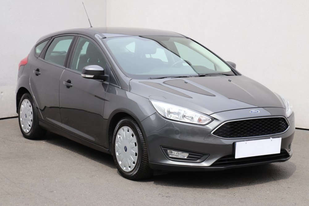 Ford Focus, 1.0 EBm, ČR, hatchback, benzín