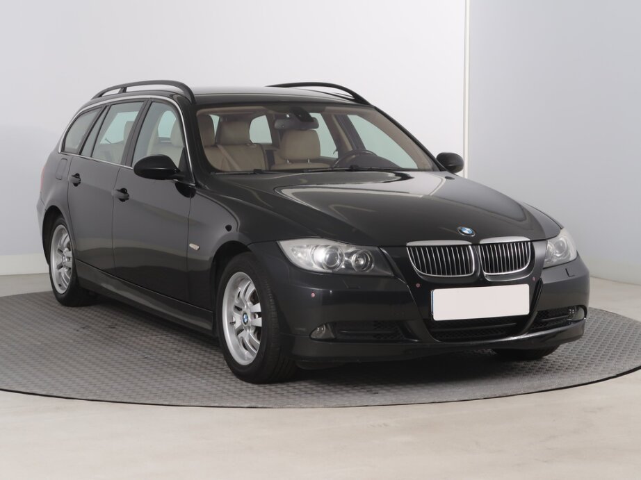 BMW Řada 3, 320 d, Tažné, Klima, rezervace, Combi,