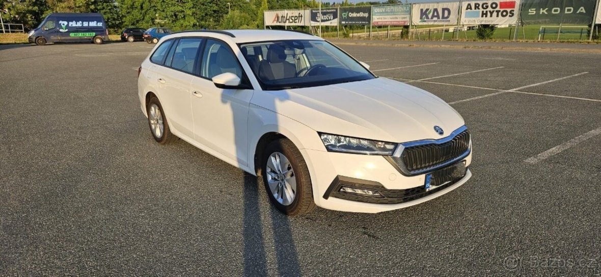 Škoda Octavia 2,0 TDI DSG, 2023, TOP STAV