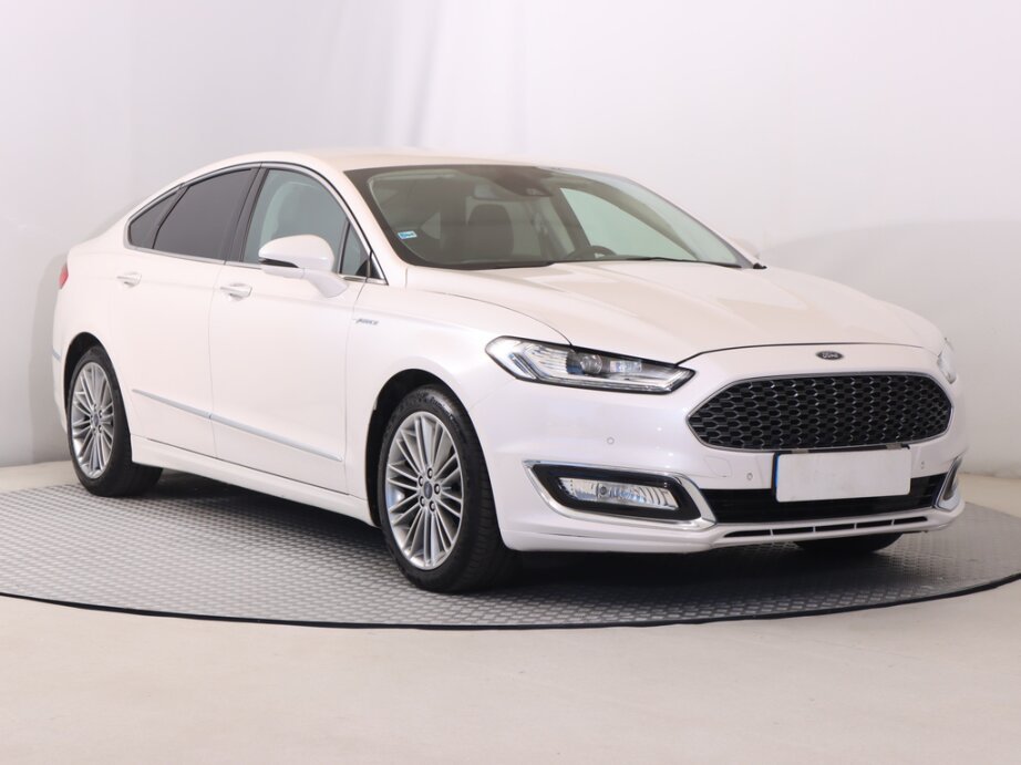 Ford Mondeo, 2.0 HybridVignale , Automat, Serv