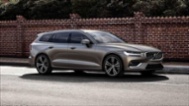 Volvo V60, 2,0   B4 FWD CORE, kombi, benzin