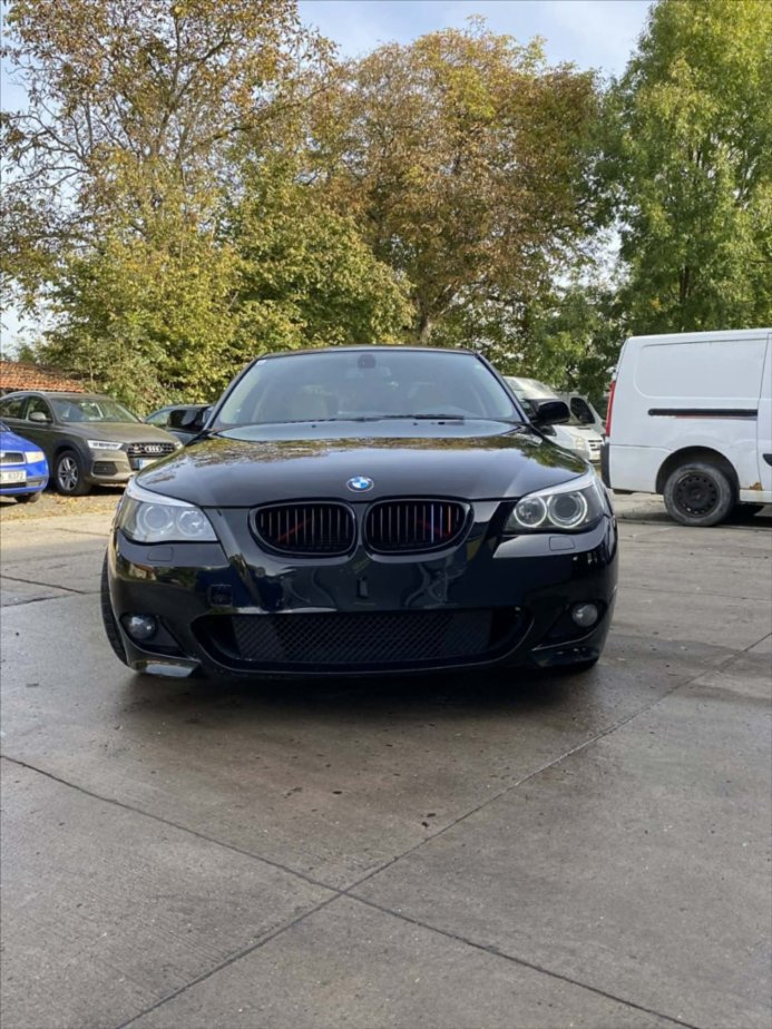 BMW Řada 5 3,0