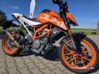 KTM 390 Duke, nakedbike