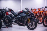 Ducati Panigale V4 S, silniční cestovní