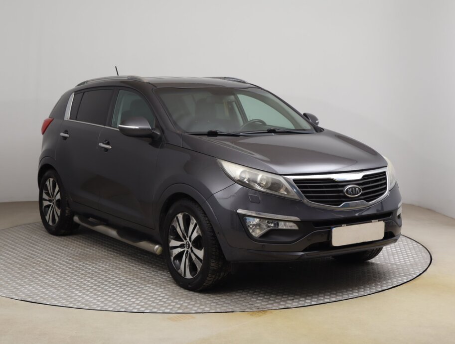 Kia Sportage, 2.0 CRDi, Serv.kniha, Navi, Xenony,,