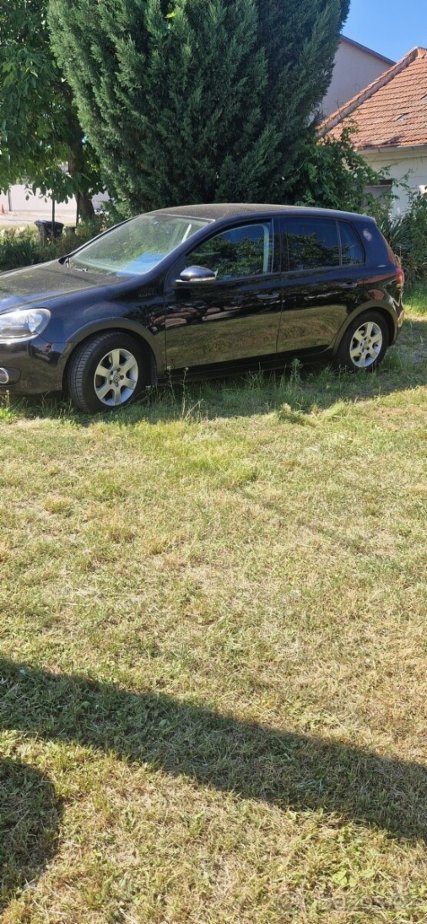 Volkswagen Golf 2,0 Tdi highline, klimatizace