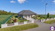 Prodej stavebního pozemku 1050 m², ul. K Vile,