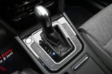 Volkswagen Passat, 2,0 TDI 110kW DSG Business Zár,