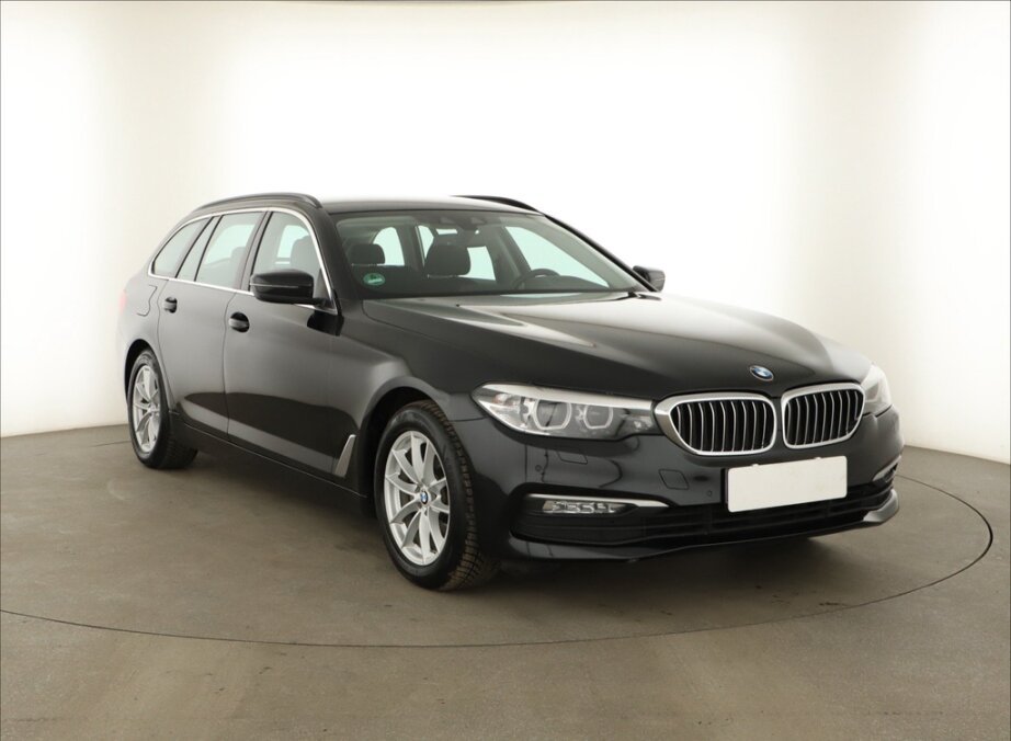 BMW Řada 5, 520d xDrive, 4X4, Automat, Serv.kniha,