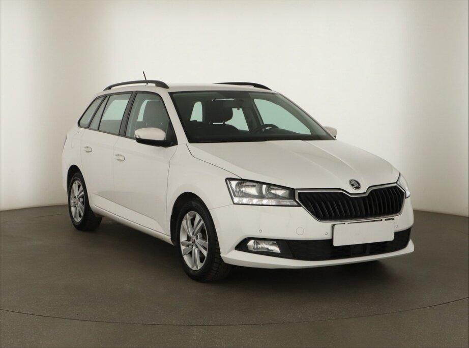 Skoda Fabia, 1.0 TSIAmbition , ČR,1.maj,, Combi,