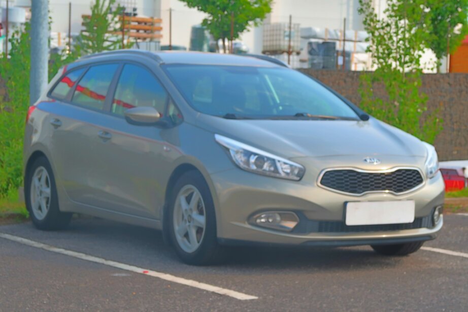 Kia Ceed, 1.6 GDI, ČR,2.maj, Serv.kniha, Klima,,