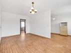Cenově dostupné družstevní byt 4+1 se dvěma lodžiemi. Kousek od stanice metra Střížkov. Ideální bydlení pro rodinu. Praha 9.